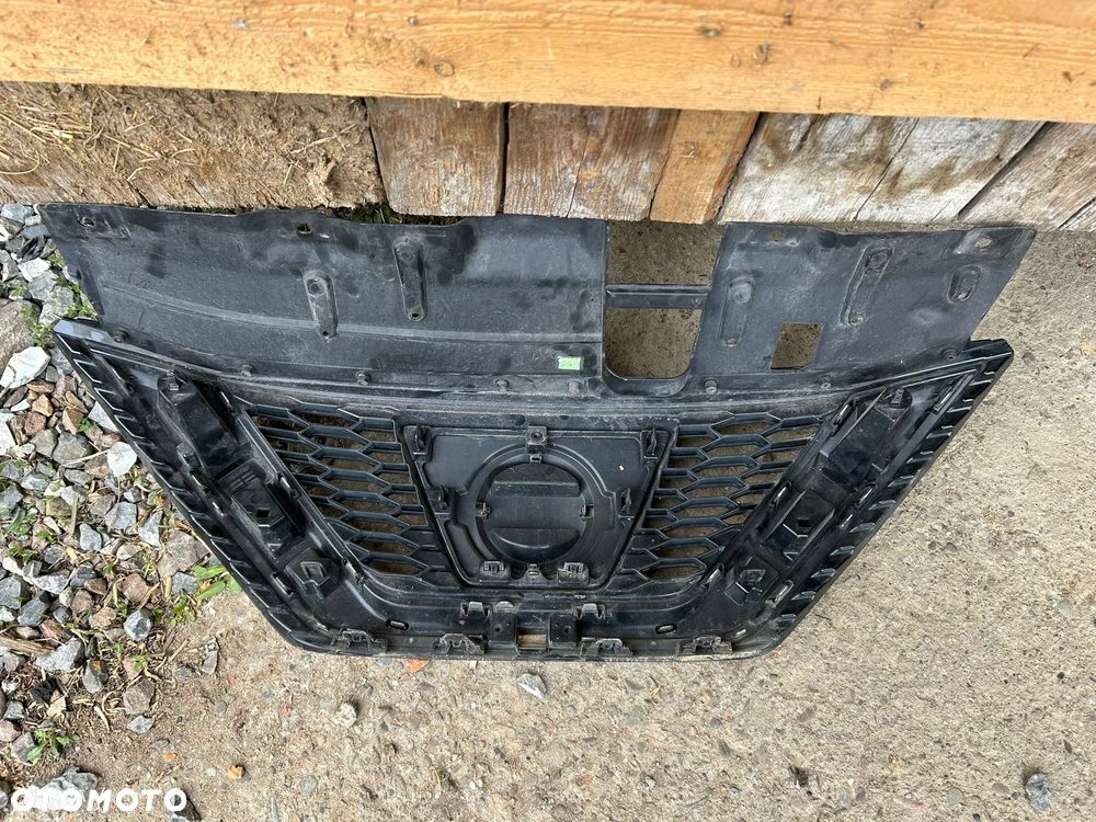 ORYGINALNA ATRAPA NISSAN QASHQAI LIFT 62310HV00A - 2