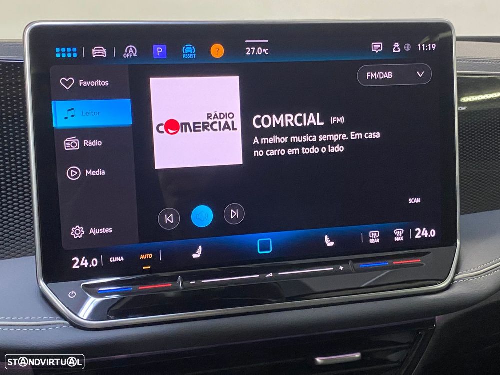 VW Passat Variant 2.0 TDi Business DSG - 11