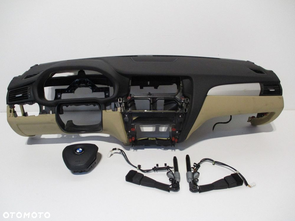 Konsola deska pulpit BMW X3 F25 - 3