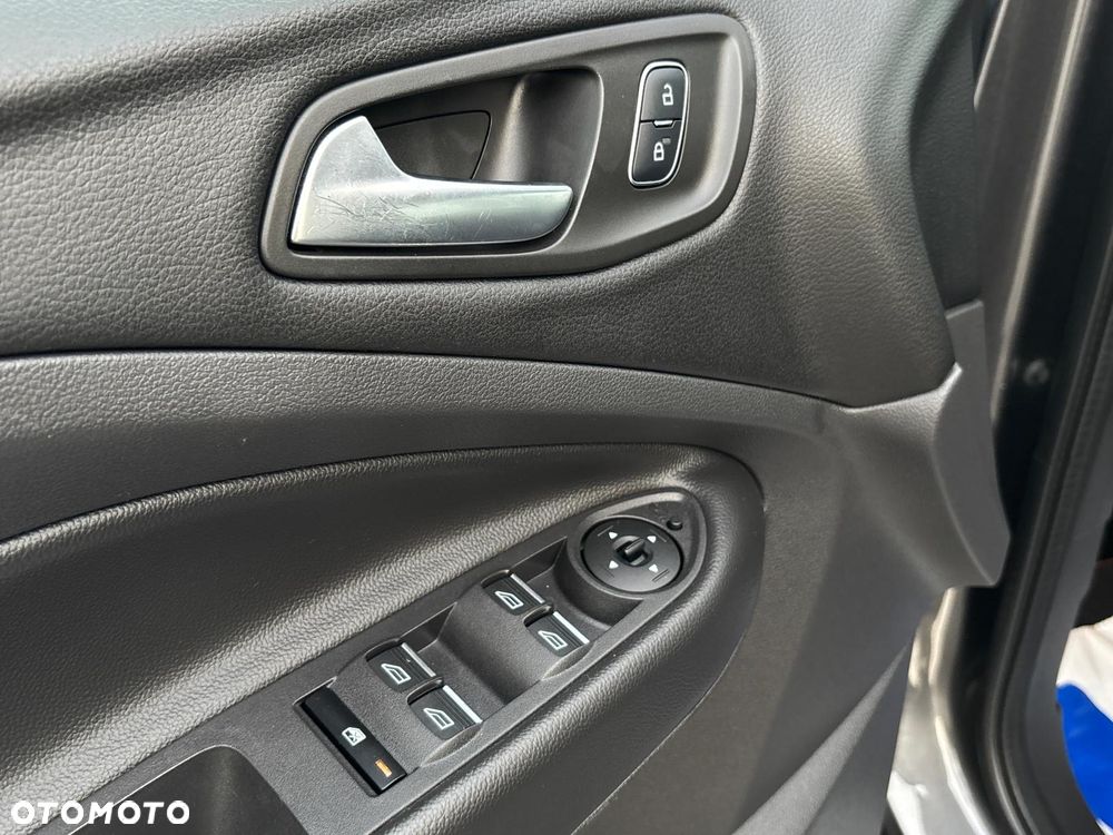 Ford Kuga 2.0 TDCi 4x4 ST-Line - 20