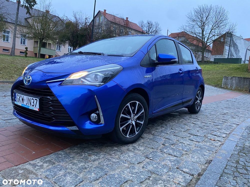 Toyota Yaris 1.5 VVT-i Team Deutschland - 7