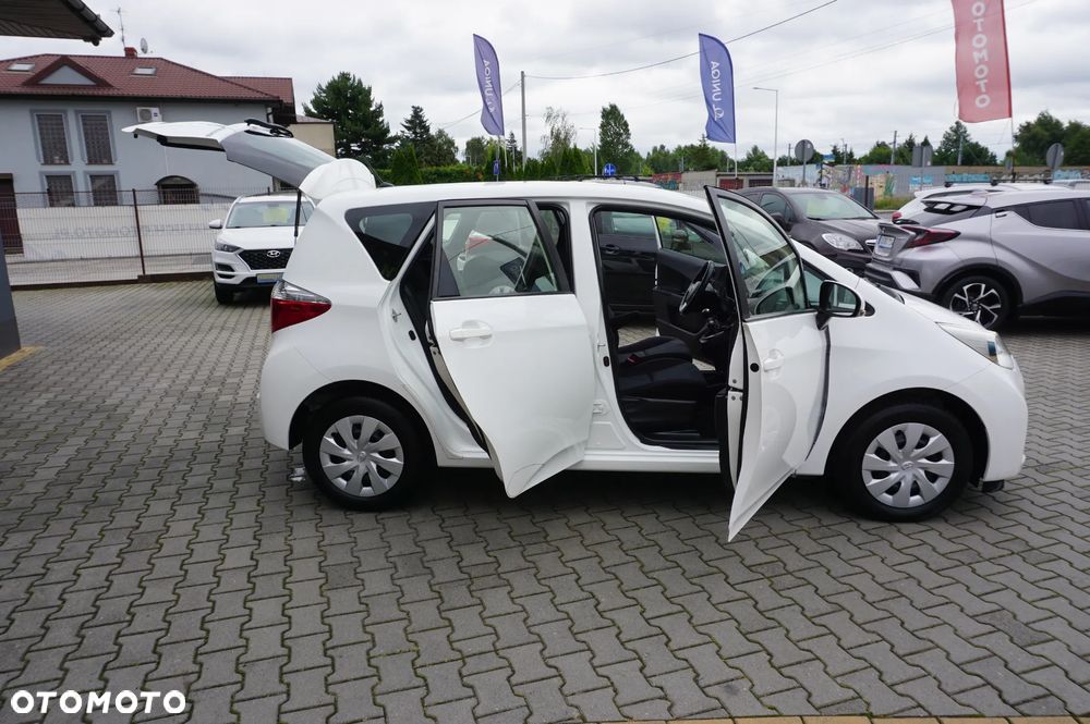 Toyota Verso S 1.33 VVT-i Life - 19