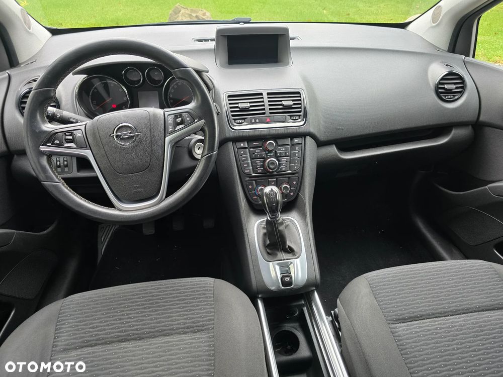 Opel Meriva - 17