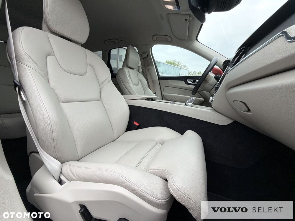 Volvo XC 60 - 12