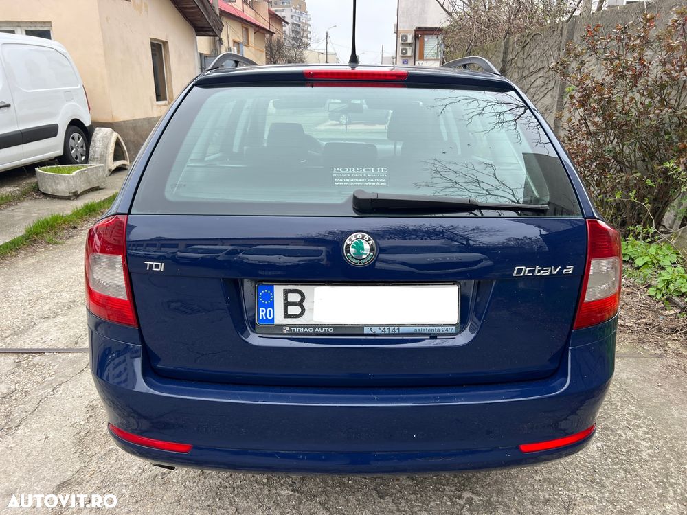 Skoda Octavia 1.6 TDI Ambiente - 10