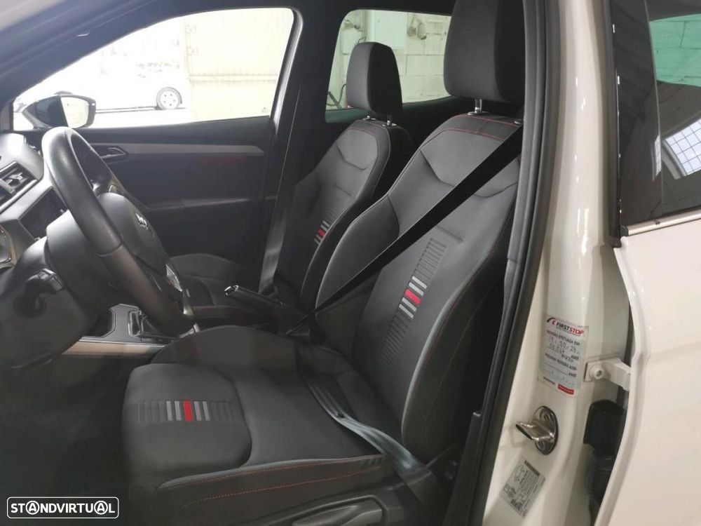 SEAT Arona 1.0 TSI FR - 5