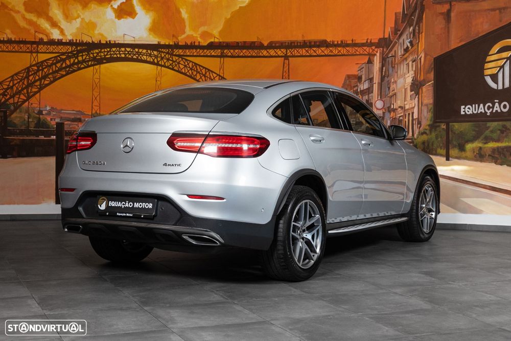Mercedes-Benz GLC 250 d Coupé AMG Line 4-Matic - 3