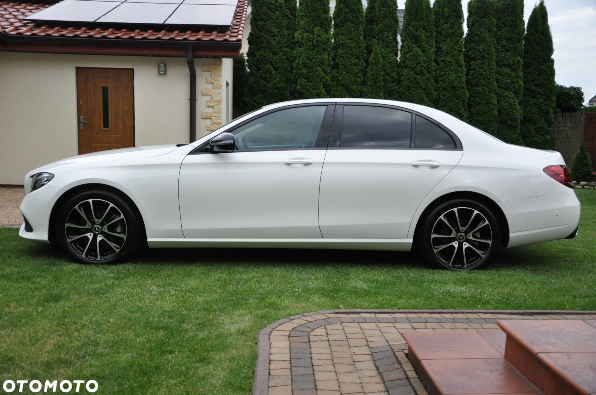 Mercedes-Benz Klasa E - 34