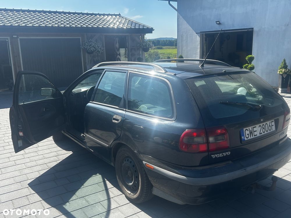Volvo V40 1.9D - 3