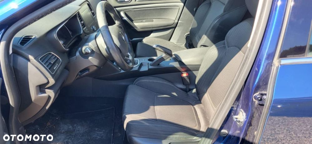 Renault Megane 1.5 dCi Color Edition - 12