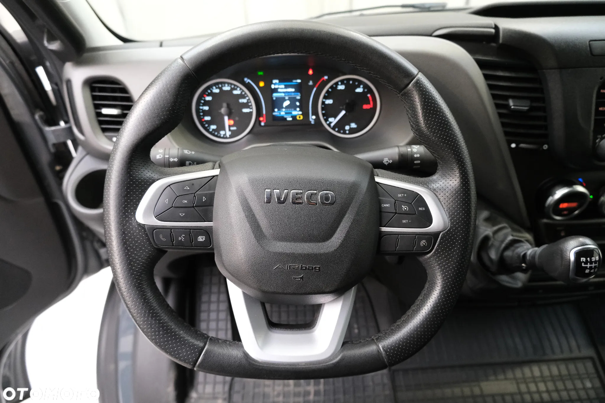 Iveco 35S18H - 6