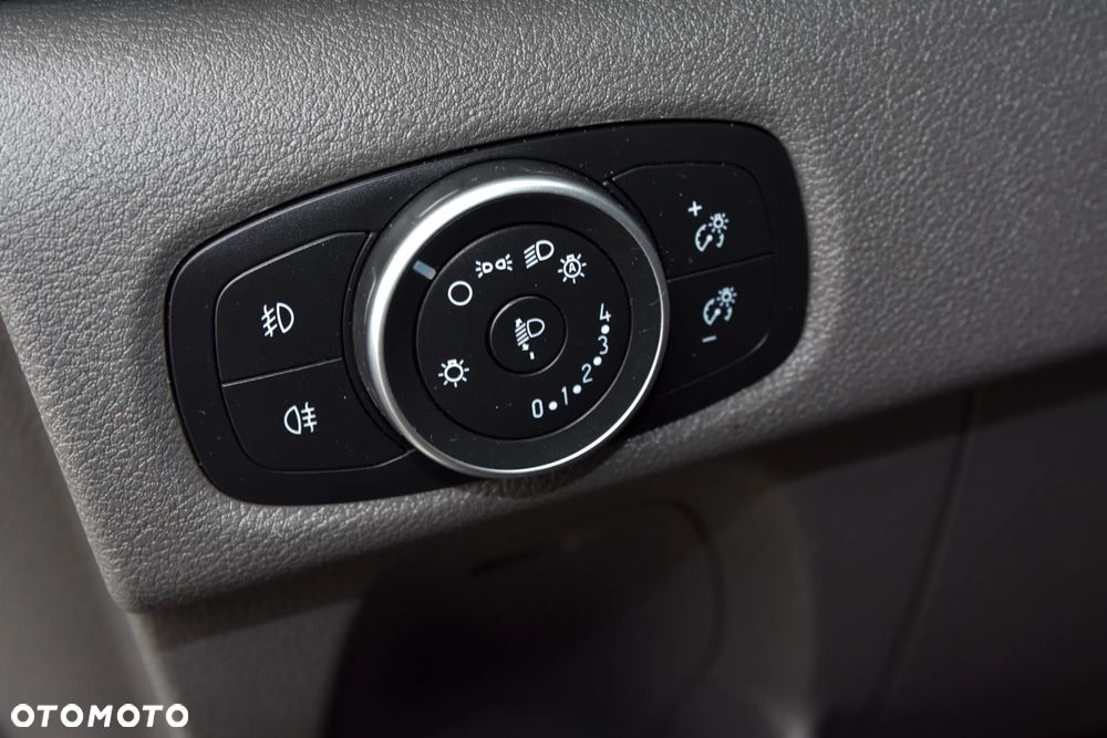 Ford Transit Custom - 22