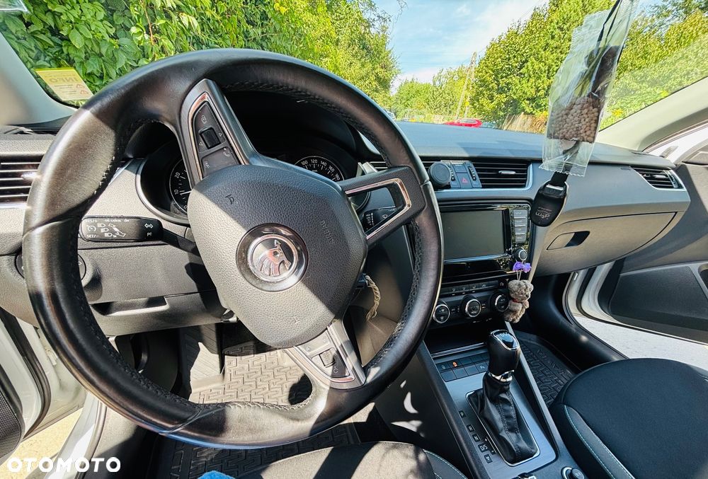 Skoda Octavia 1.8 TSI Joy DSG - 5