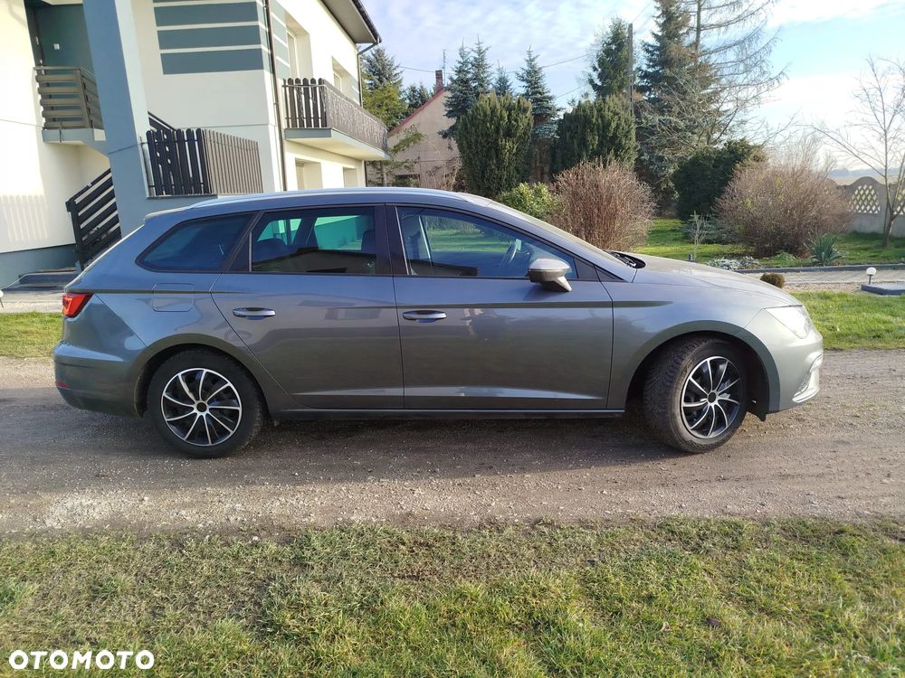 Seat Leon 1.8 TSI Start&Stop DSG FR - 4