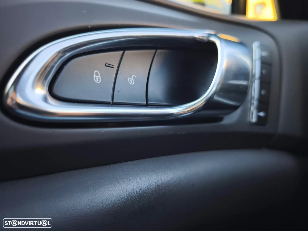 Porsche Cayenne S - 14