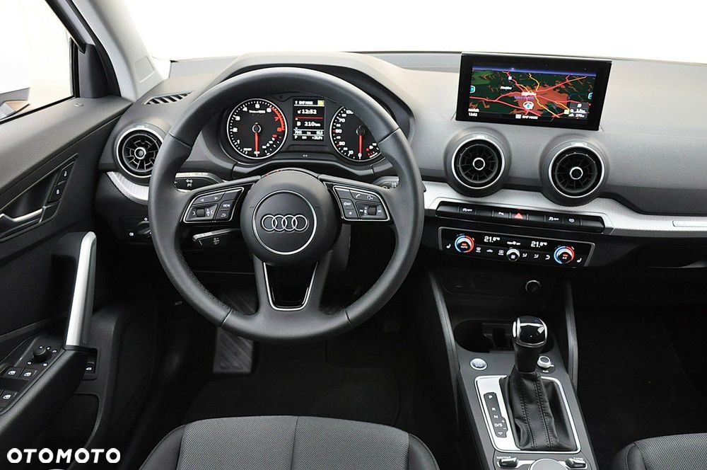 Audi Q2 - 16