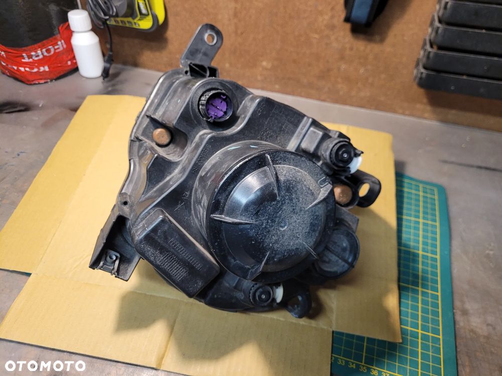 Reflektor Fiat 500 przedni OEM (prawy) - 8