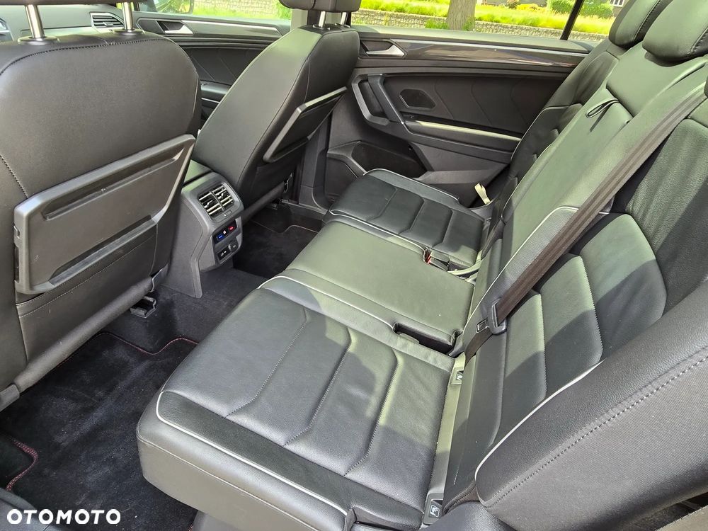 Volkswagen Tiguan Allspace 2.0 TSI OPF 4Motion DSG Highline - 25