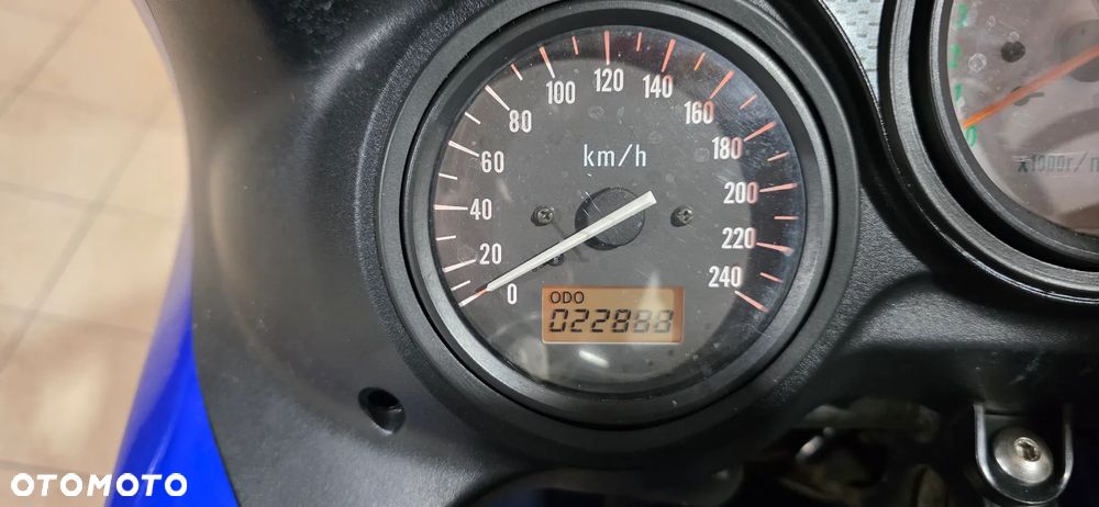 Suzuki SV - 9