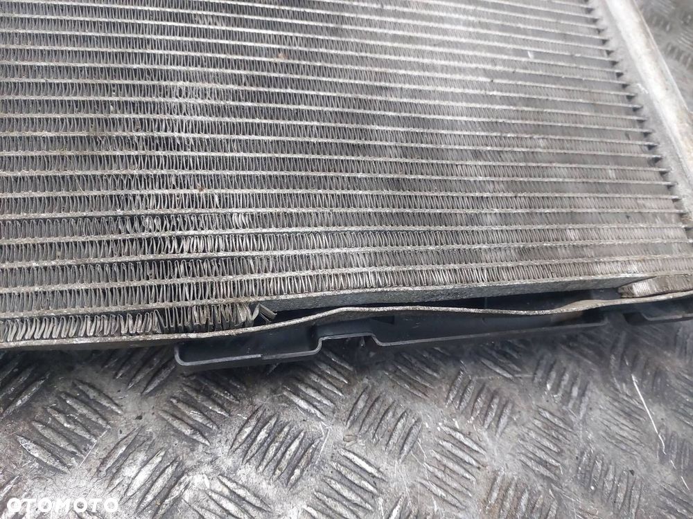 CHŁODNICA KLIMATYZACJI + WENTYLATOR OPEL ZAFIRA A 2.0 DTL - 3