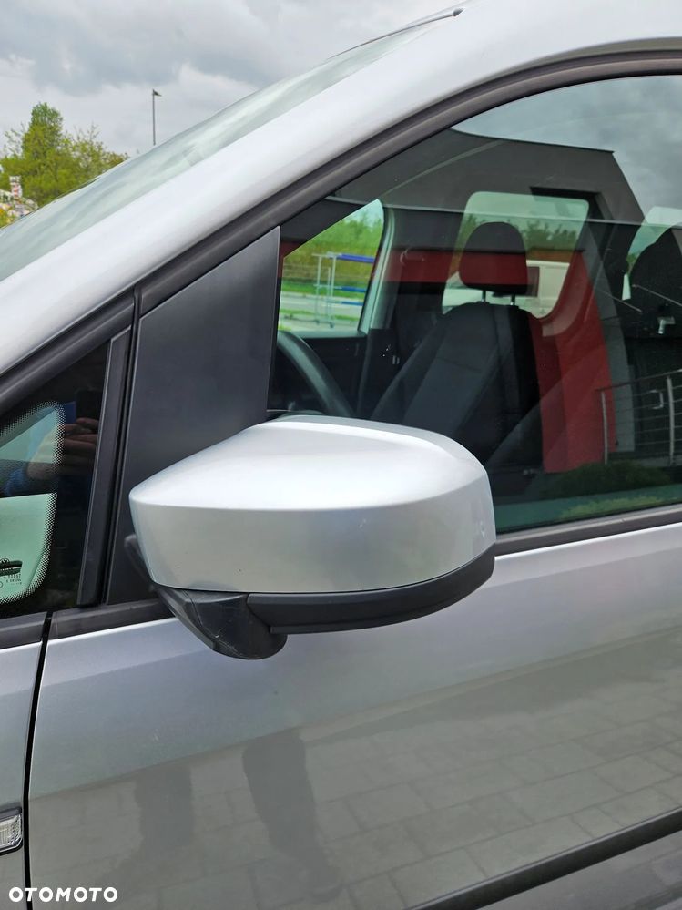 Volkswagen Caddy - 15