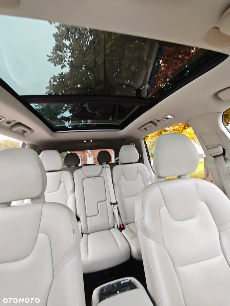 Volvo XC 90 - 14