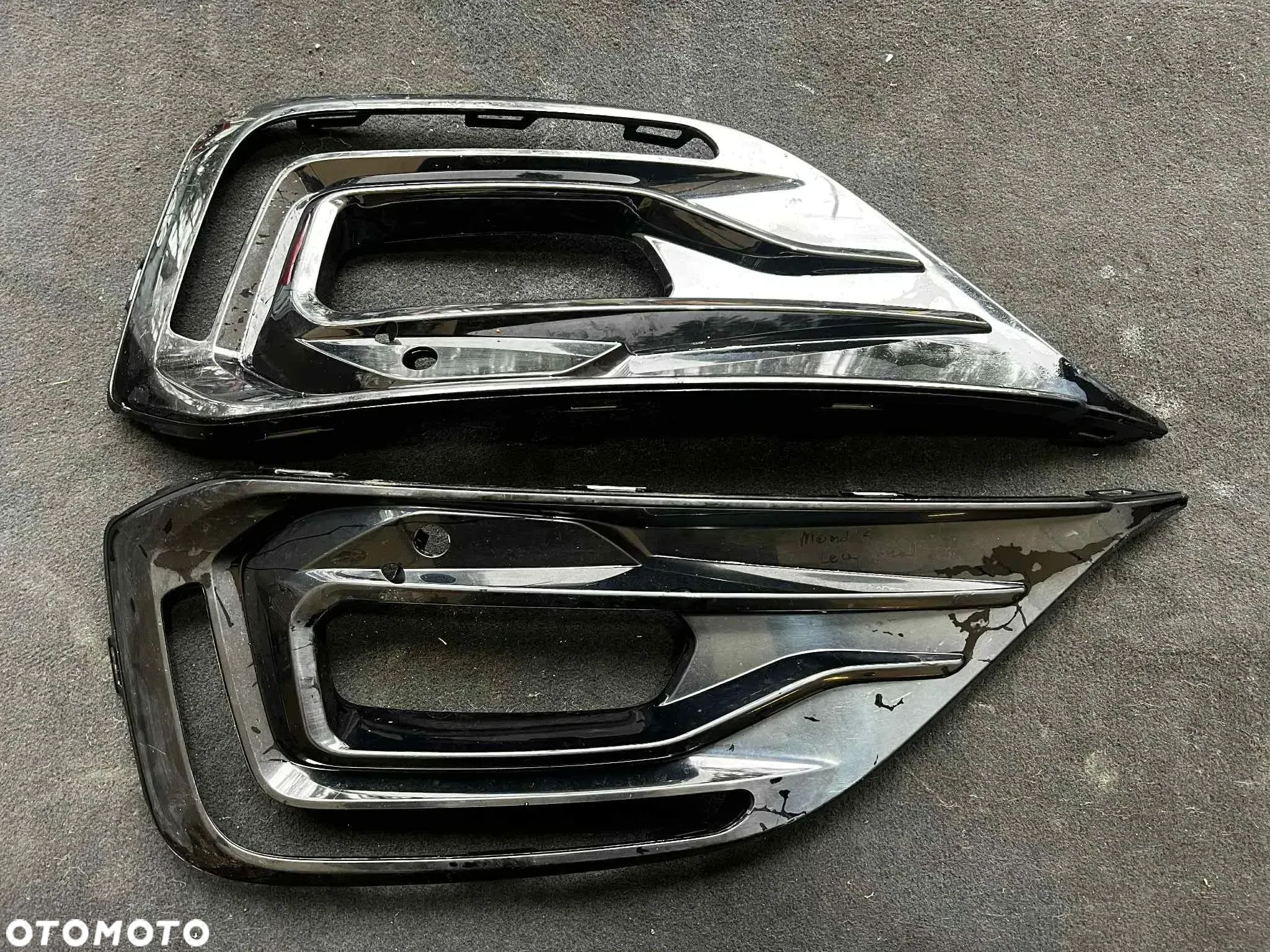 Ford Mondeo MK5 - RAMKA HALOGENU - KRATKA Zderzaka Lewa/Prawa - JS7B19952, JS7B19953, DS7319953 - 1