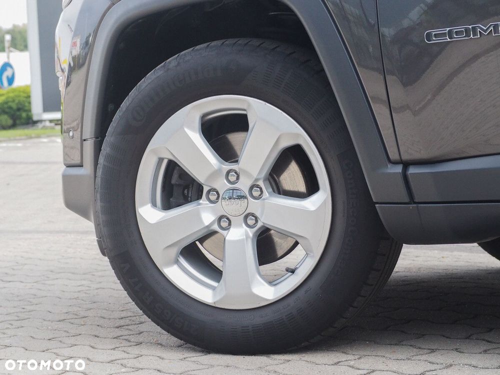 Jeep Compass - 4