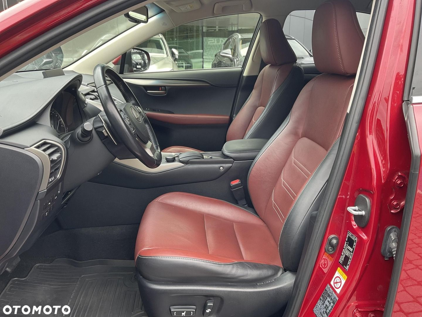 Lexus NX 200t Comfort AWD - 9