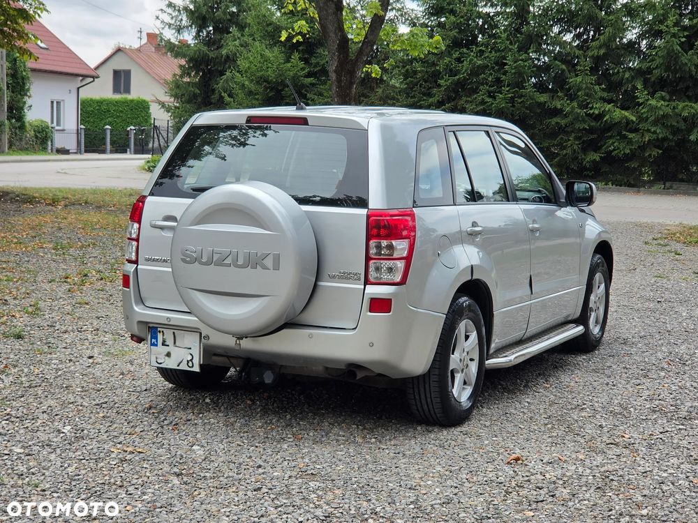 Suzuki Grand Vitara 2.7 V6 - 2