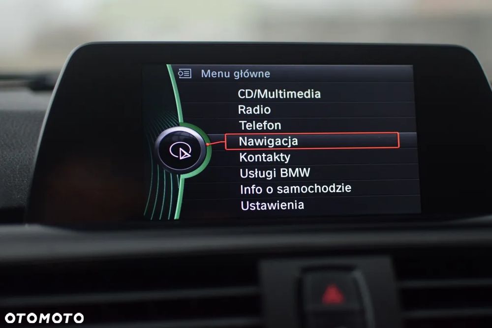 BMW Seria 3 318d DPF Edition Sport - 23