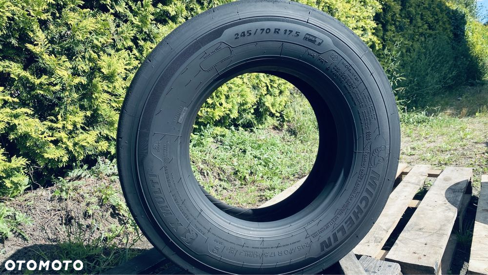 Opona 245/70R17.5 Michelin X MULTI T 143/141J - 3