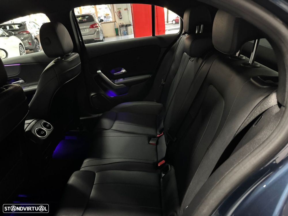 Mercedes-Benz A 180 d Style Plus - 39