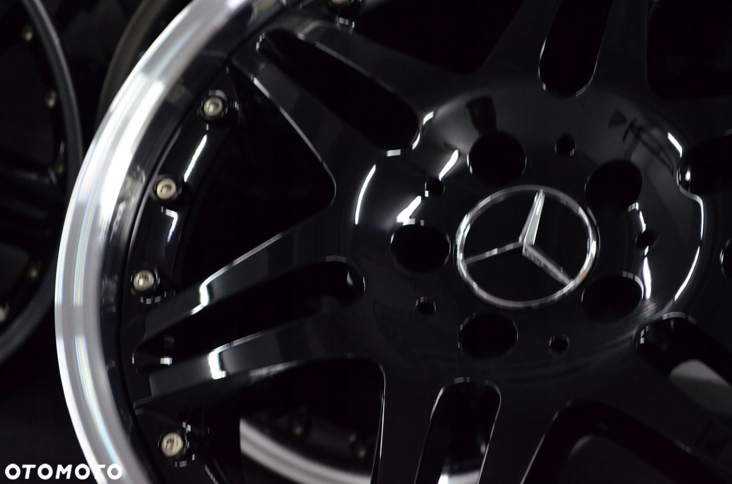 Felgi 5x112 8,5/9,5J R18 Mercedes E S SL CL BRABUS Monoblock VI - 4