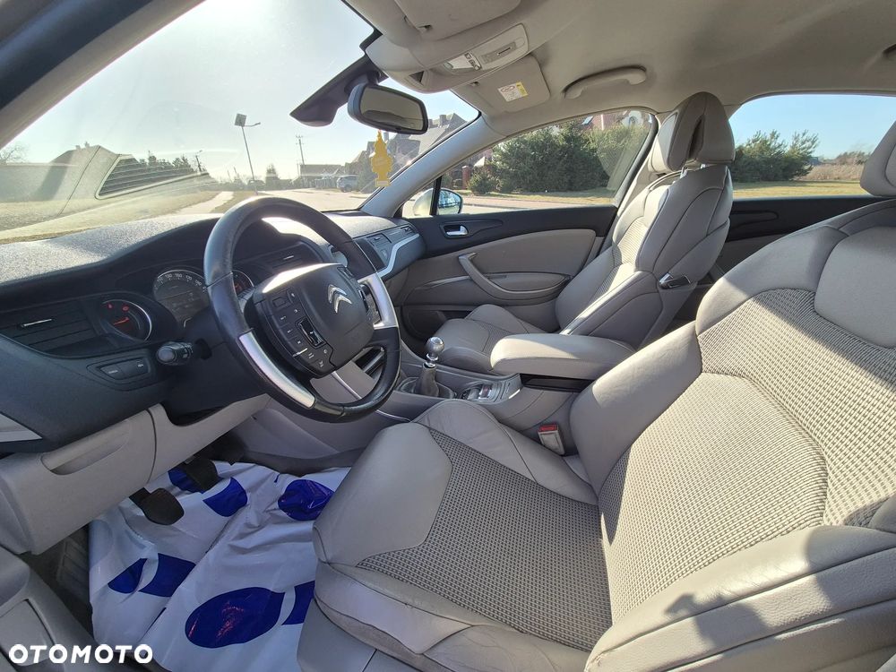 Citroën C5 HDi 140 FAP Exclusive - 10