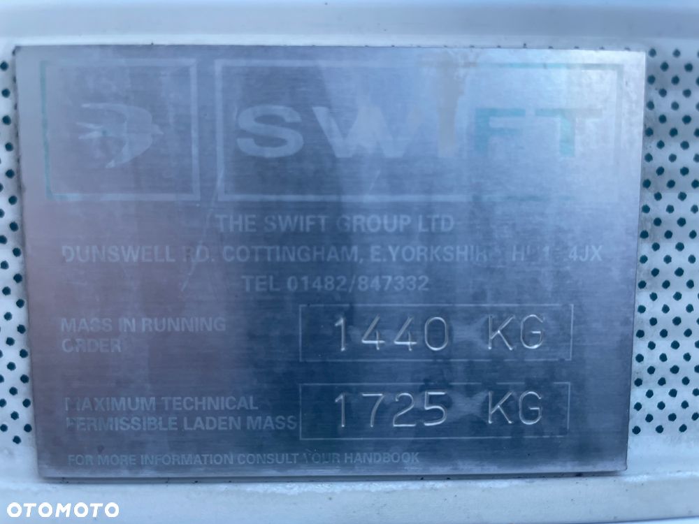 SWIFT Conqueror 645 Lux - 15