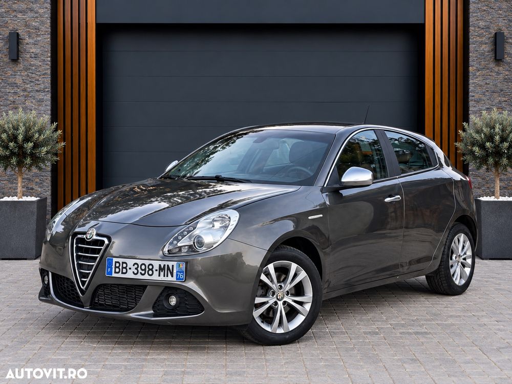 Alfa Romeo Giulietta 1.6 Mjet Distinctive - 1