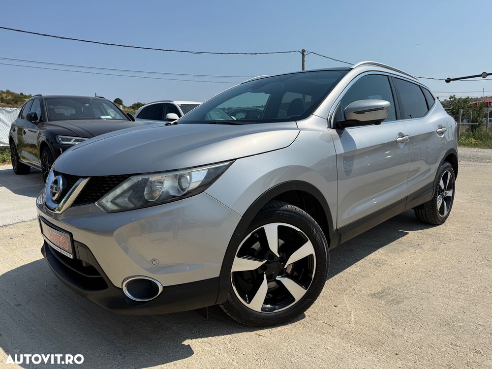 Nissan Qashqai 1.6 DCI Xtronic TEKNA - 2