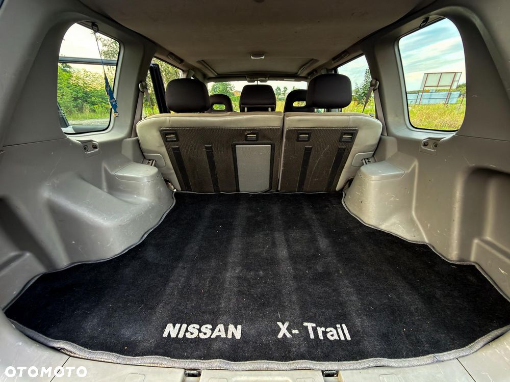 Nissan X-Trail - 12