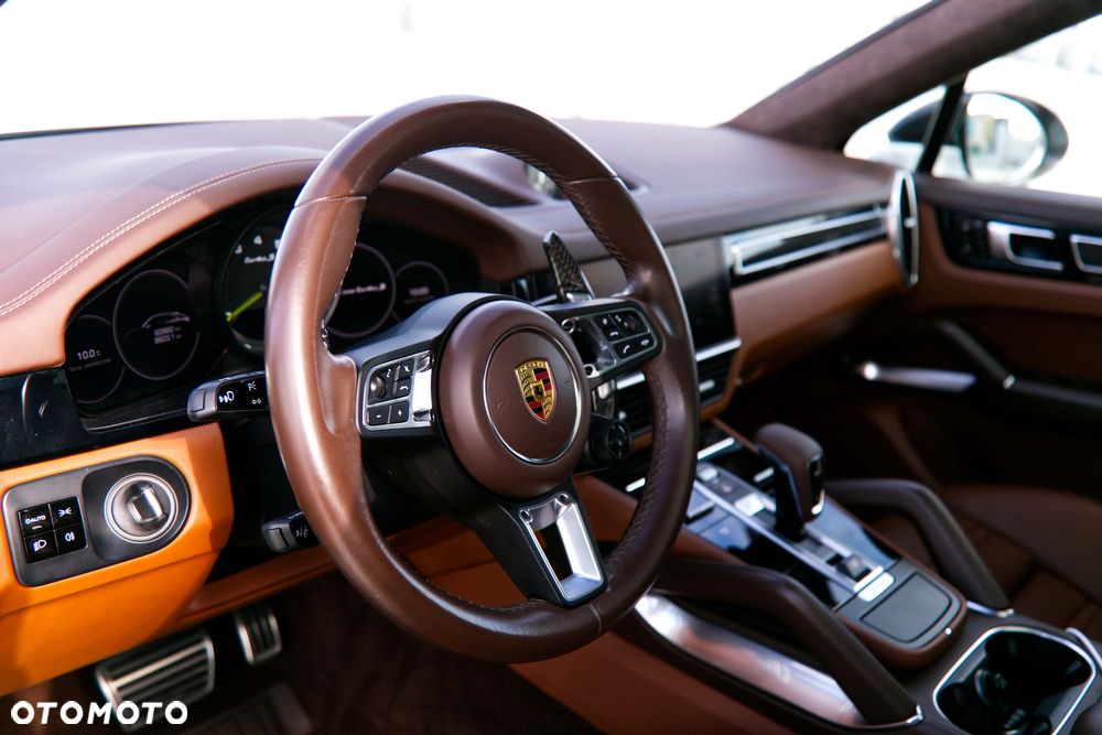 Porsche Cayenne Turbo S E-Hybrid Tiptronic S - 13