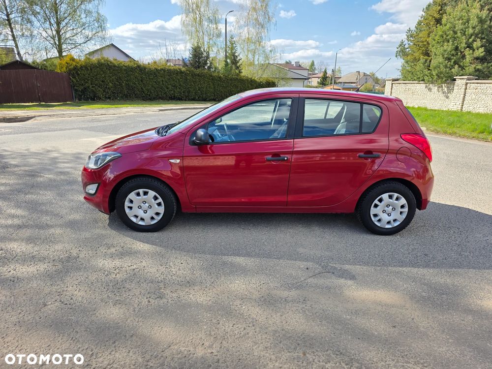 Hyundai i20 1.2 Trend - 27