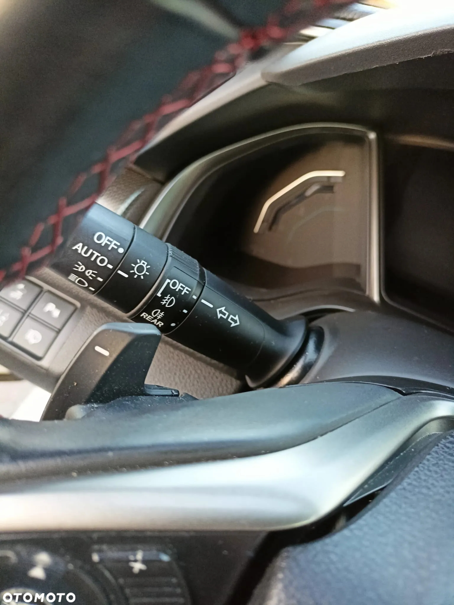 Honda Civic 1.0 i-VTEC Turbo CVT Dynamic Limited Edition - 11