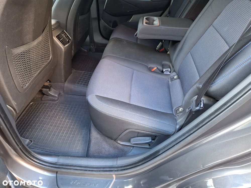 Hyundai Tucson 2.0 CRDi 2WD Trend - 9
