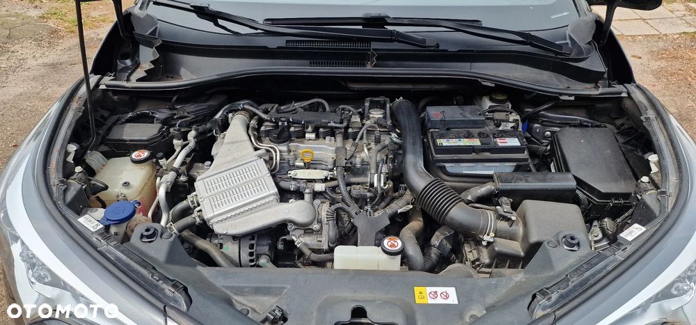Toyota C-HR 1.2 T Premium - 9