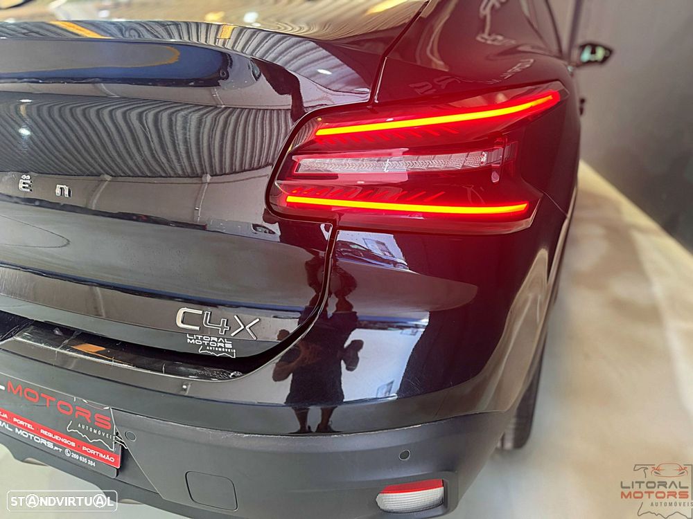 Citroën C4 X 1.2 PureTech Plus EAT8 - 12