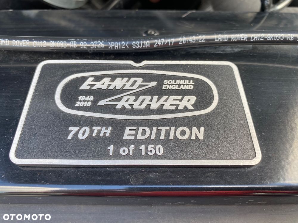 Land Rover Defender - 28