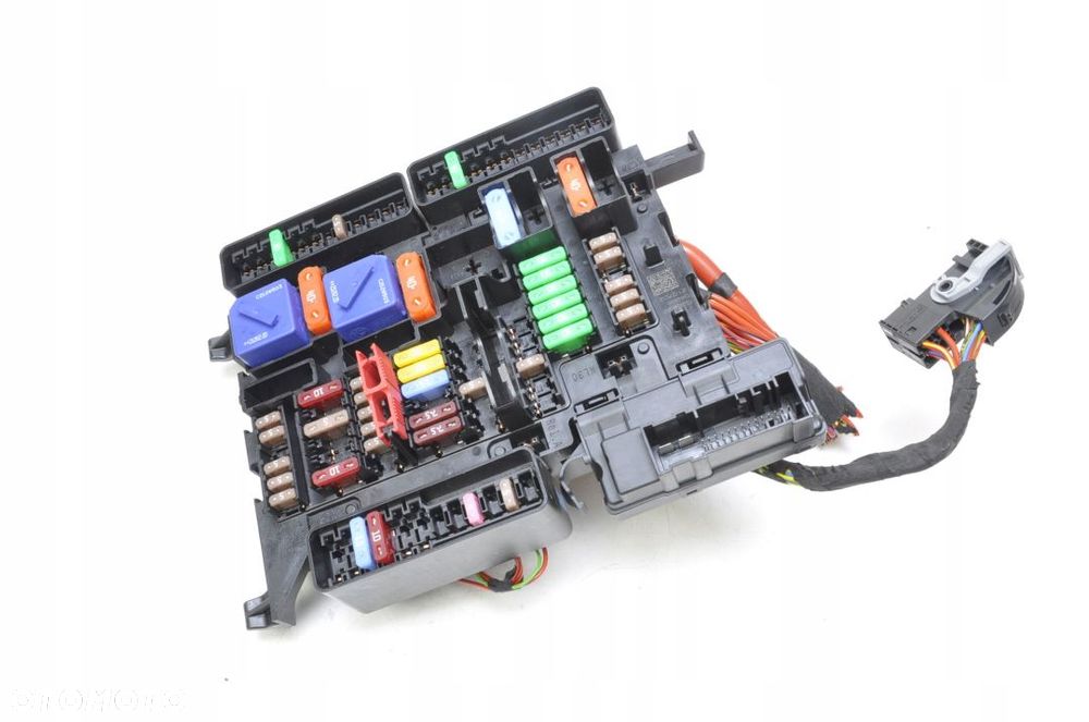 BMW F40 1.5 SKRZYNKA BEZPIECZNIKÓW 5A323C8 - 10