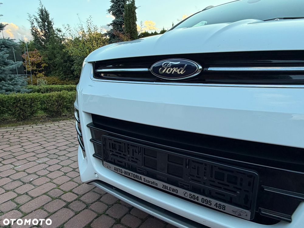 Ford Kuga 2.0 TDCi 2x4 Titanium - 9