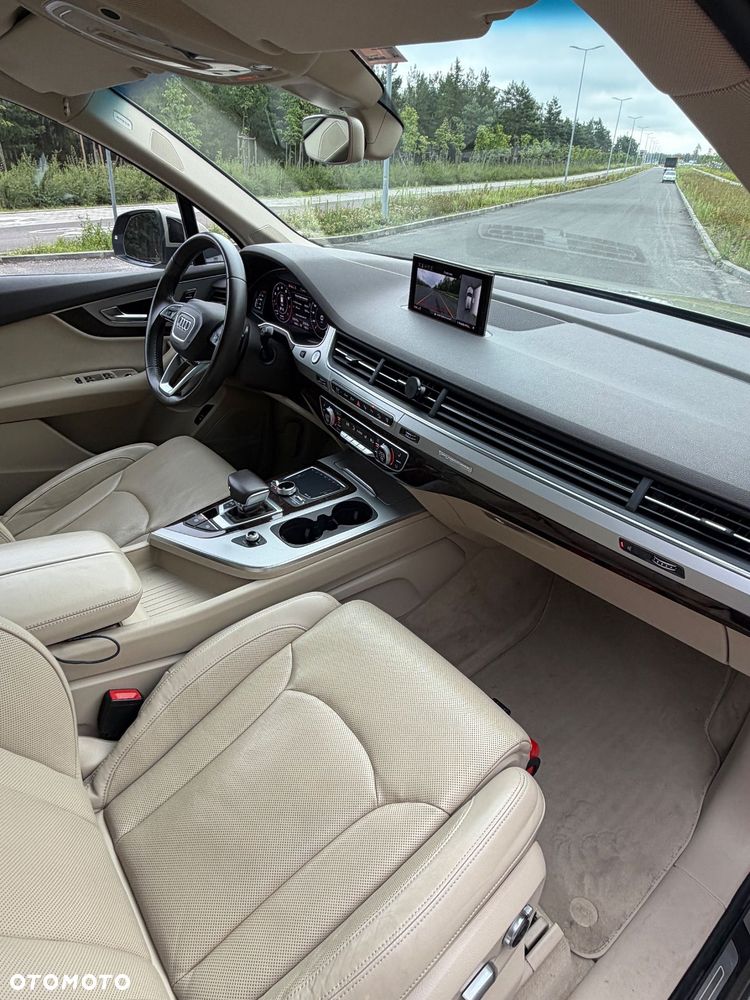 Audi Q7 3.0 TFSI Quattro Tiptronic - 19