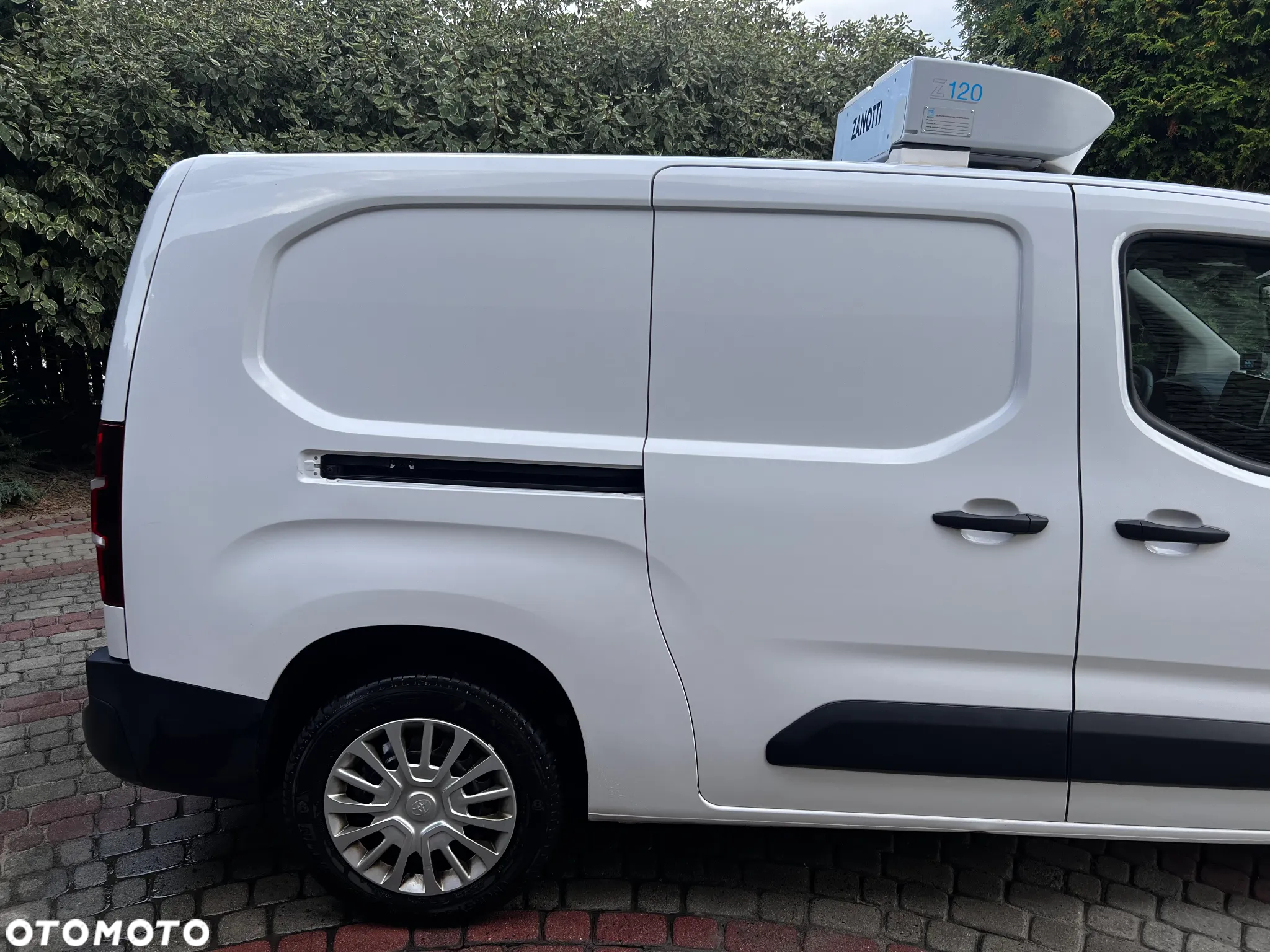 Toyota PROACE CITY LONG - 7